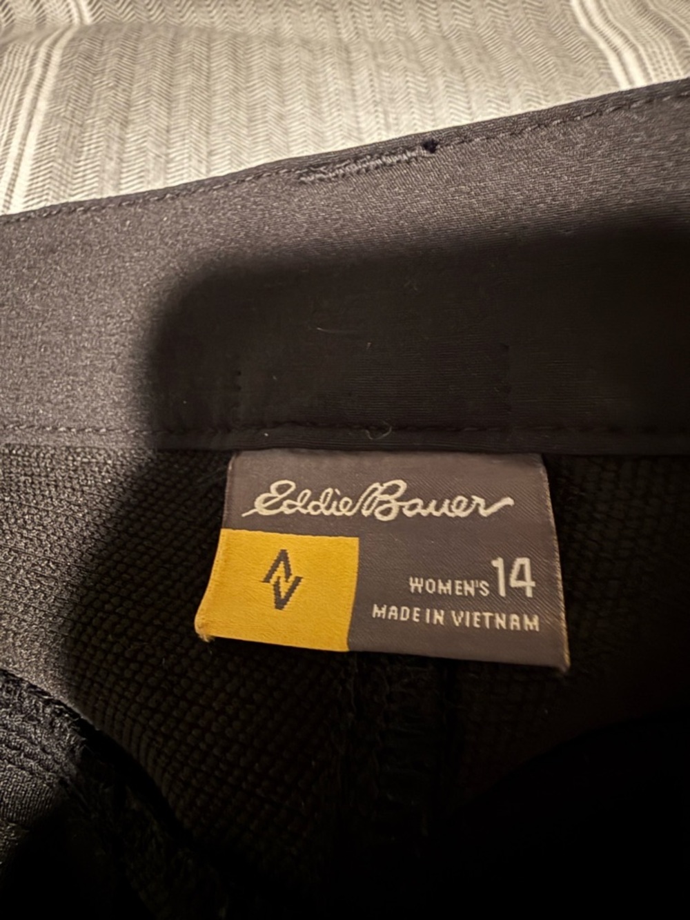 Eddie Bauer Black Track Pants - Picture 4 of 4